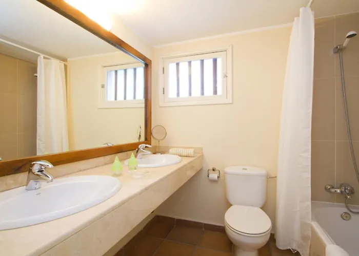 Apartment Casa Tingu - 3 Bedroom - Close To Amenities - Great For Families *