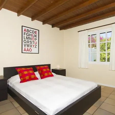 Charming Lanzarote Casa Tingu 3 Bedrooms Heated Private Pool Centre Of Apartamento *