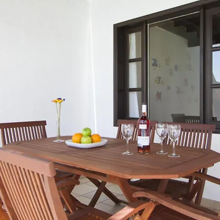 Charming Lanzarote Casa Tingu 3 Bedrooms Heated Private Pool Centre Of Puerto del Carmen (Lanzarote)